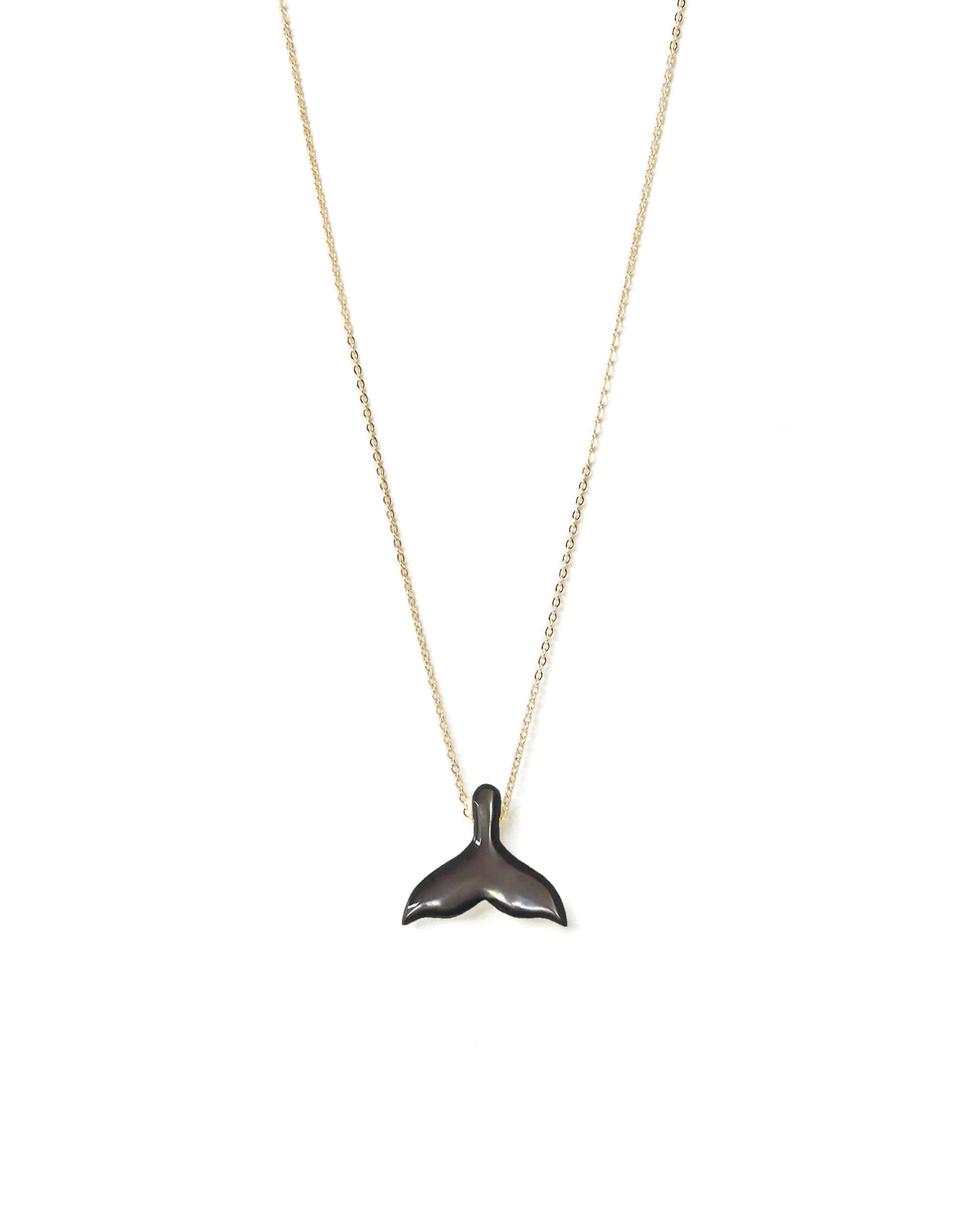 Dolphin Tail Black mother-of-pearl Necklace